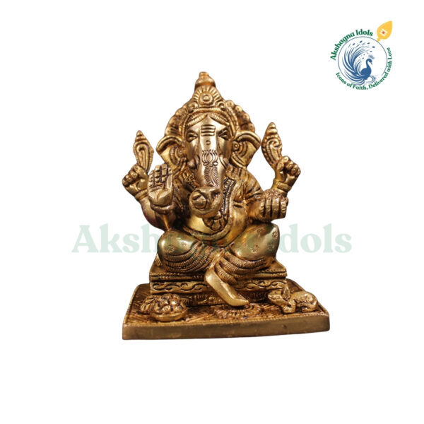 Exquisite Brass Ganesha Statue – Symbol of Fortune, Blessings & Positivity